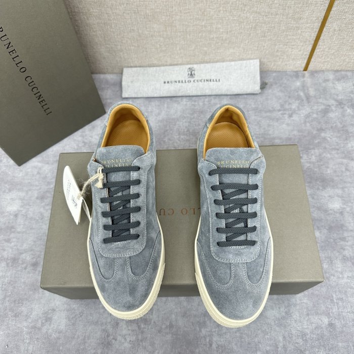 Sneakers men's