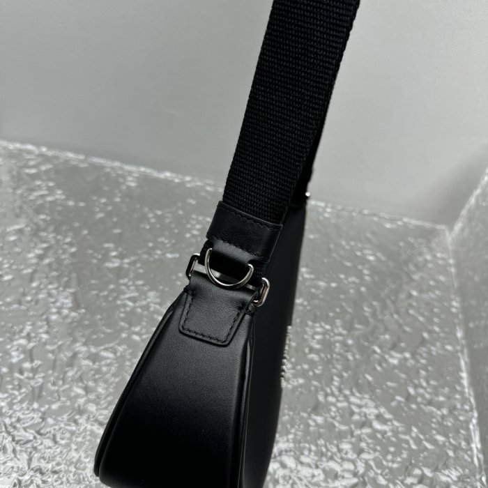 Сумка Nike x Jacquemus Smoosh Shoulder Bag 30 см фото 11