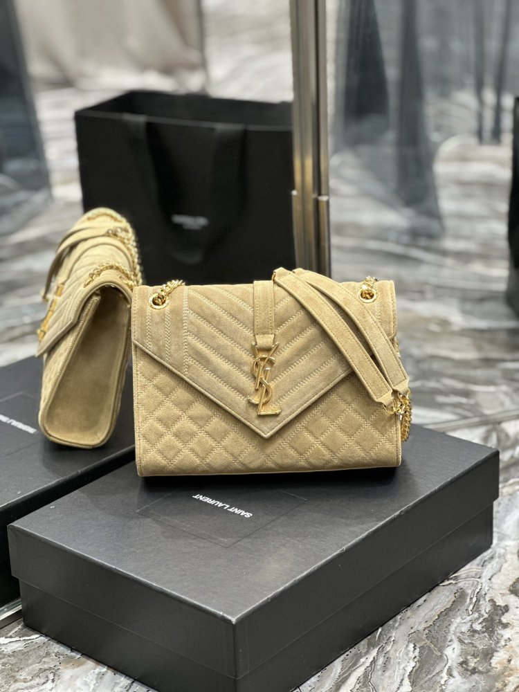 A bag women's Loulou 24 cm