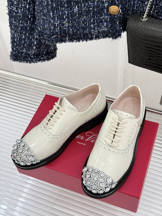 Туфлі жіночі фото 2