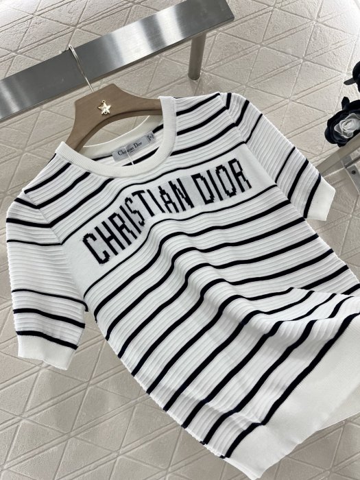 Футболка женская фото 8