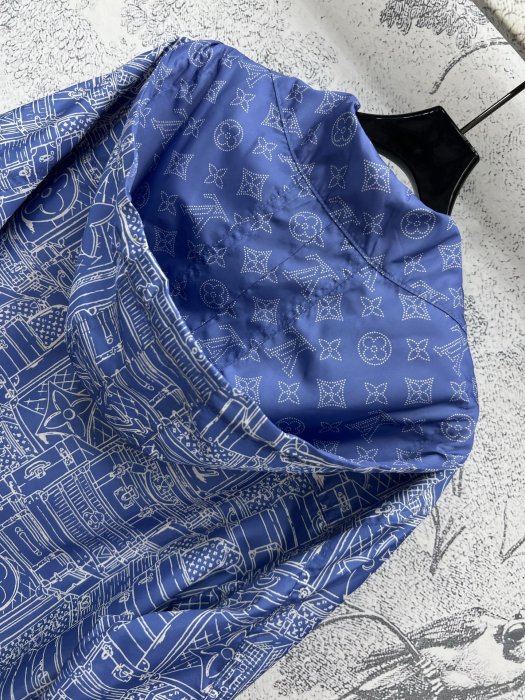 Jacket women's фото 8