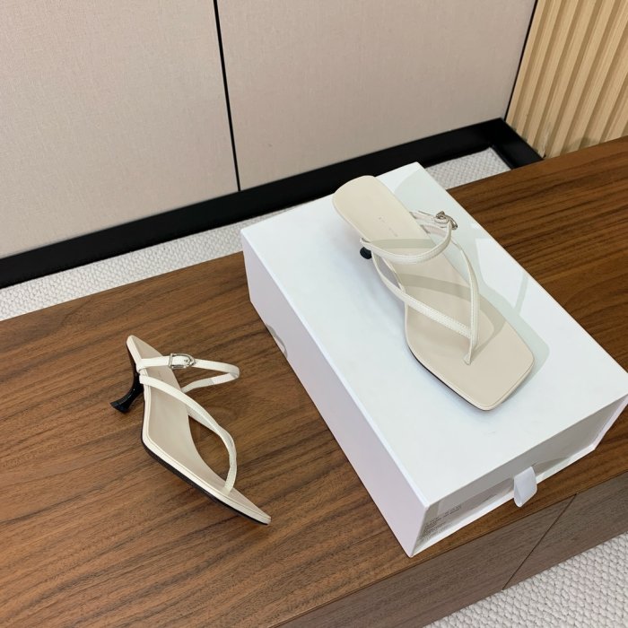 Босоножки фото 7