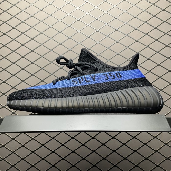 Кроссовки Yeezy Boost 350V2