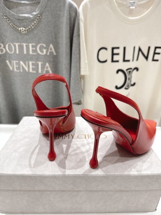 Босоножки фото 8