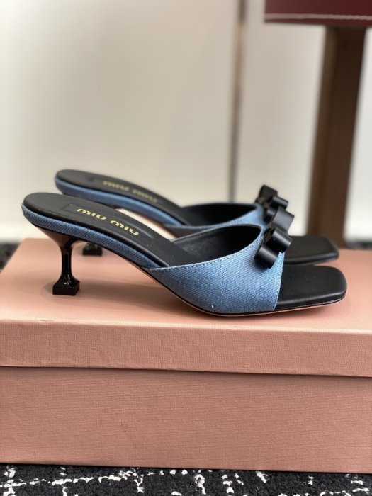 Босоножки фото 2