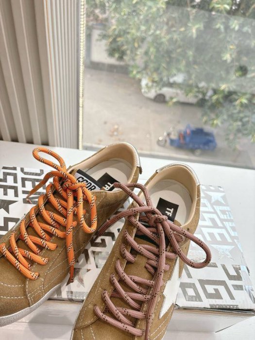 Кроссовки Golden Goose фото 8