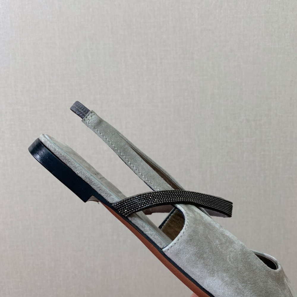 Босоножки фото 8