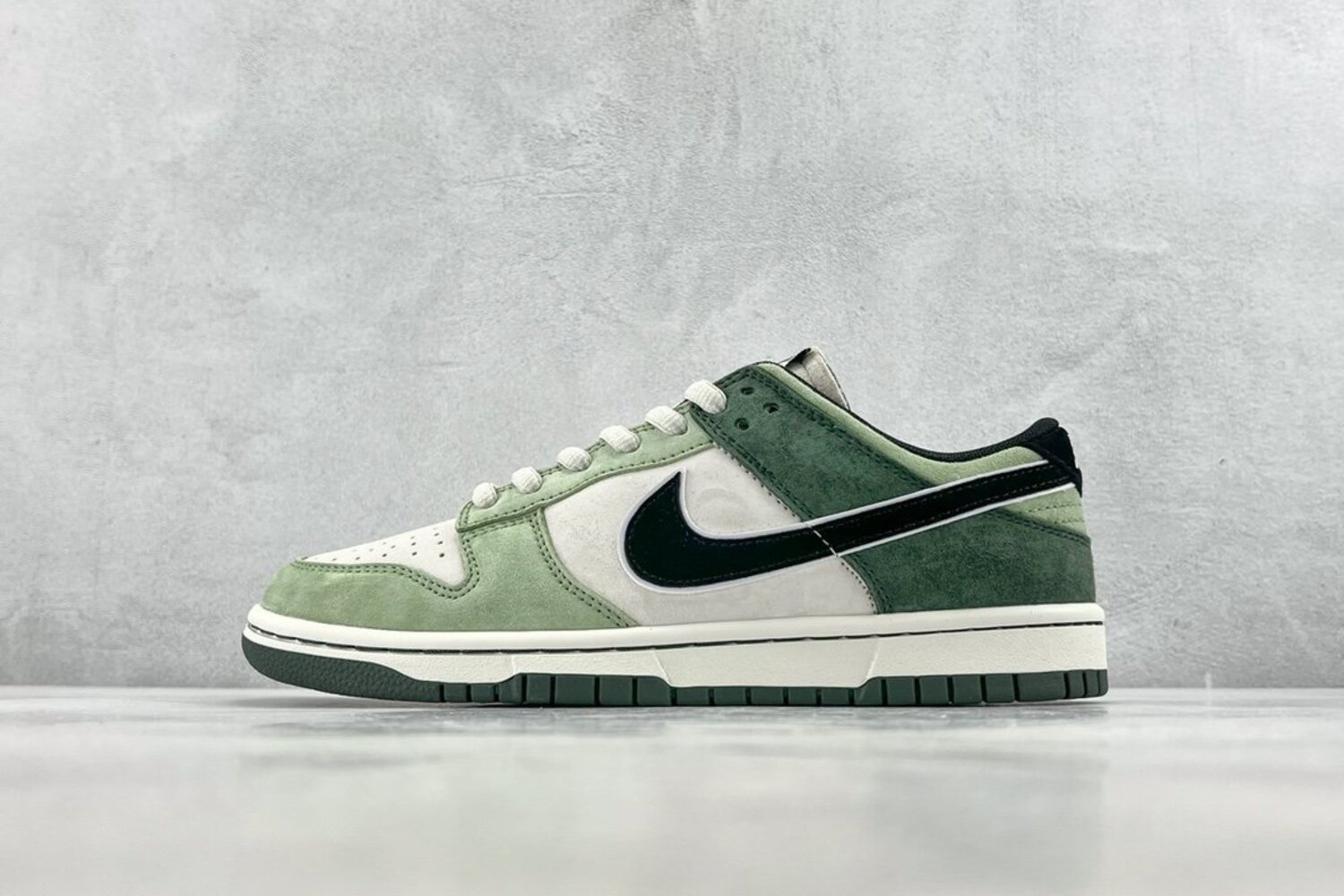 Sneakers SB Dunk Low LF0068-001