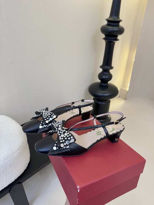 Босоножки фото 5