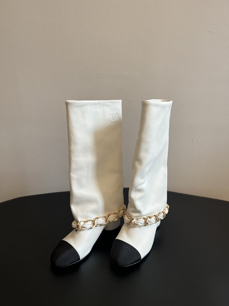 Сапоги женские фото 3