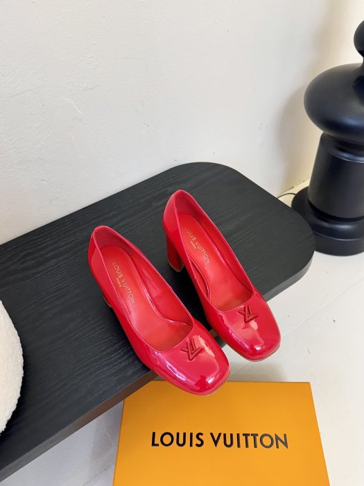 Туфли женские