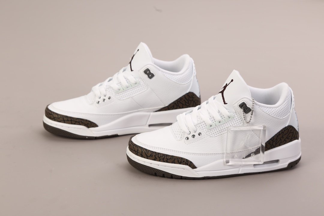 Кросівки Air Jordan 3 Retro Mocha - 136064-122