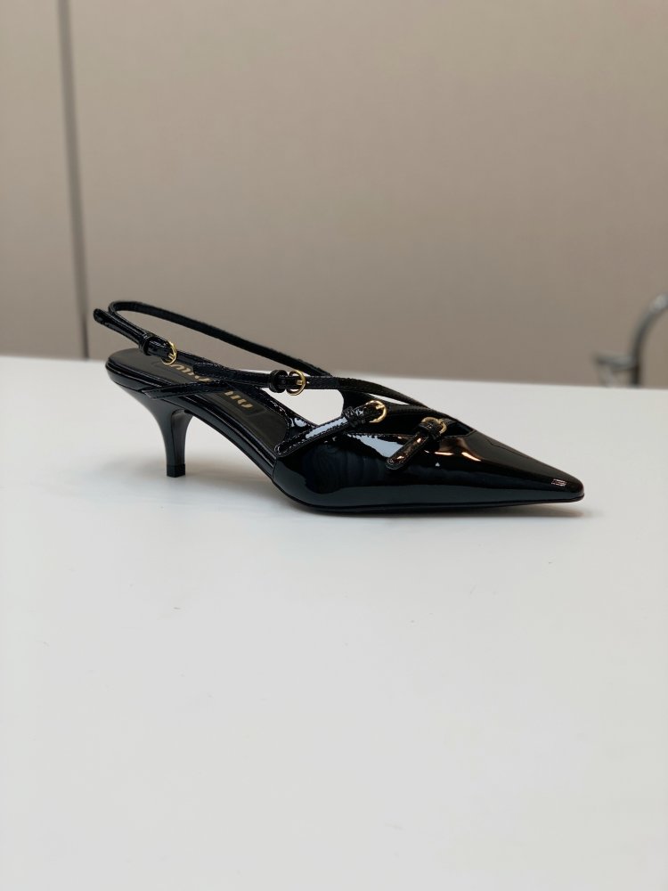 Босоножки фото 4