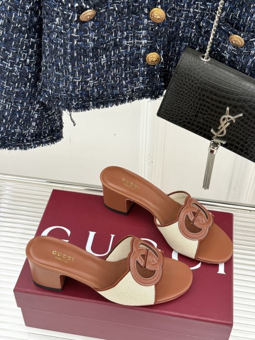 Босоніжки фото 3