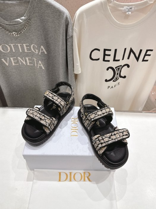 Sandals women's фото 2