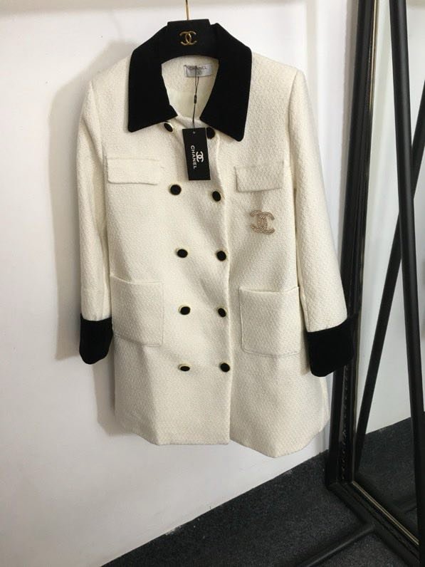 Coat women's