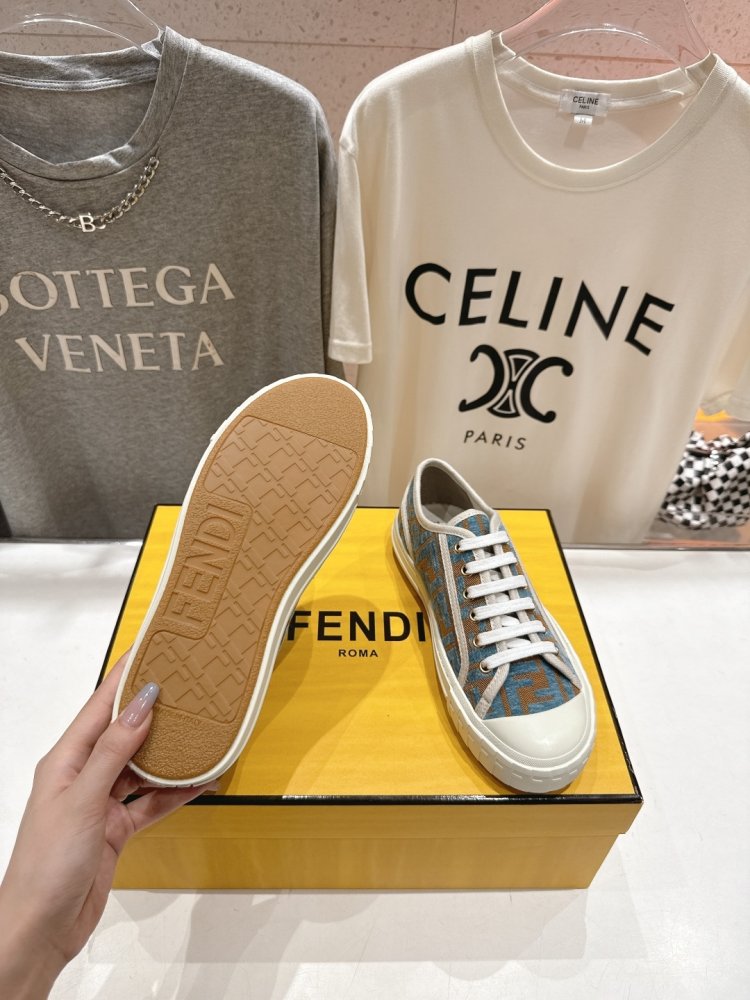 Кеди жіночі фото 9