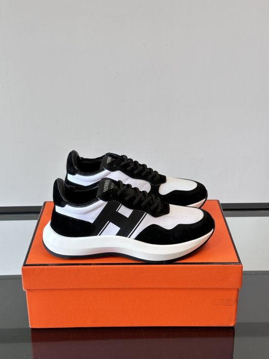 Кроссовки мужские