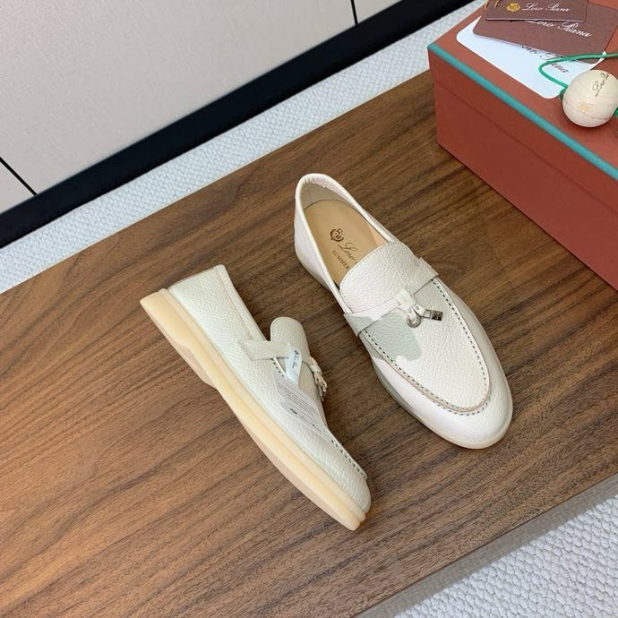 Лоферы женские фото 5