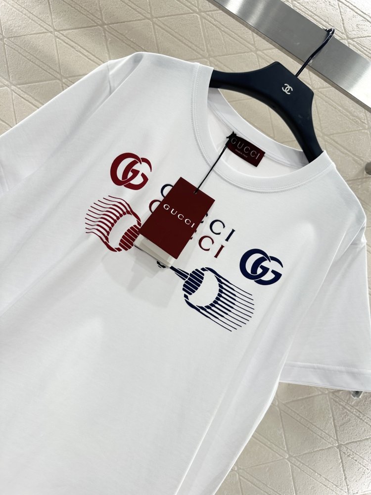 T-shirt women's фото 7