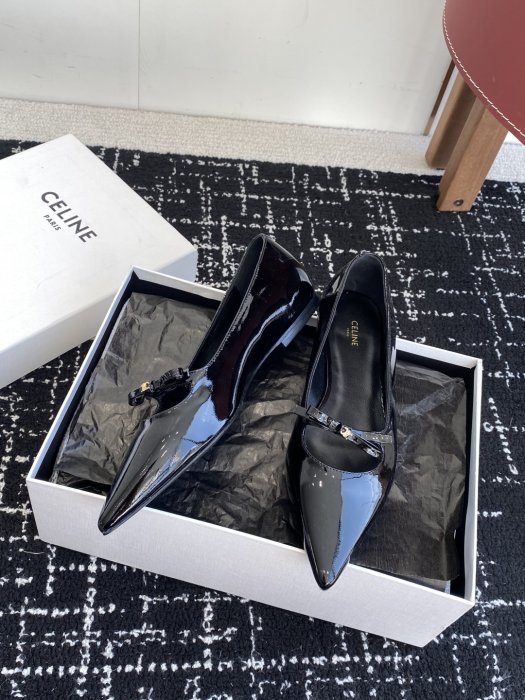 Туфли женские фото 5