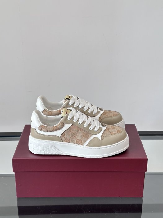 Кроссовки мужские