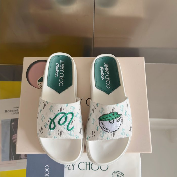 Шльопанці жіночі фото 7