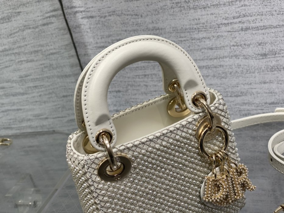 A bag women's Lady Dior Micro 12 cm фото 3