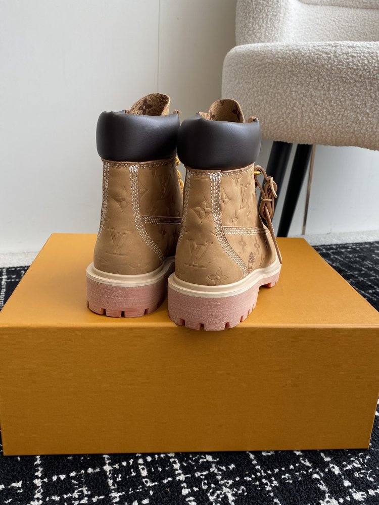 Ботинки женские Louis Vuitton x Timberland фото 8