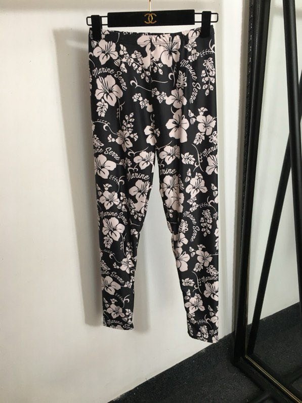 Костюм женский фото 2