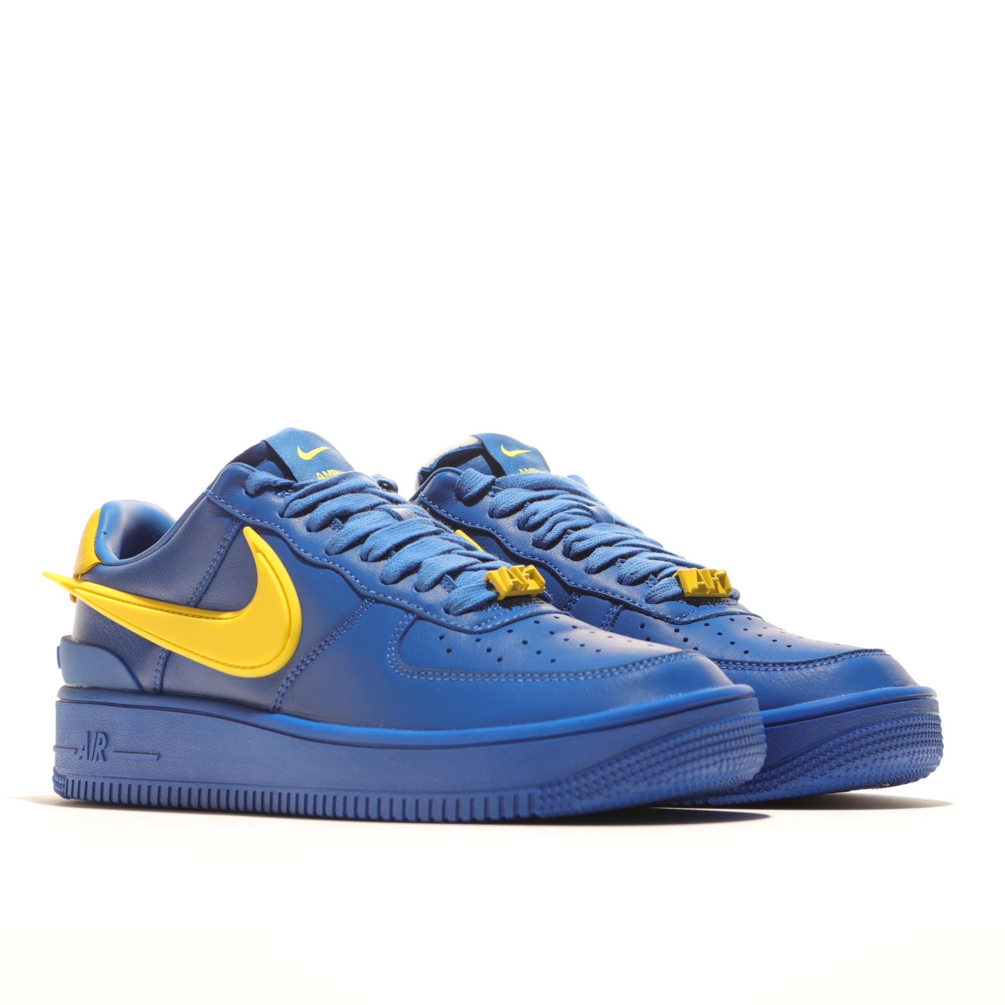 Sneakers AIR FORCE 1 LOW SP X AMBUSH GAME ROYAL DV3464-400 фото 6