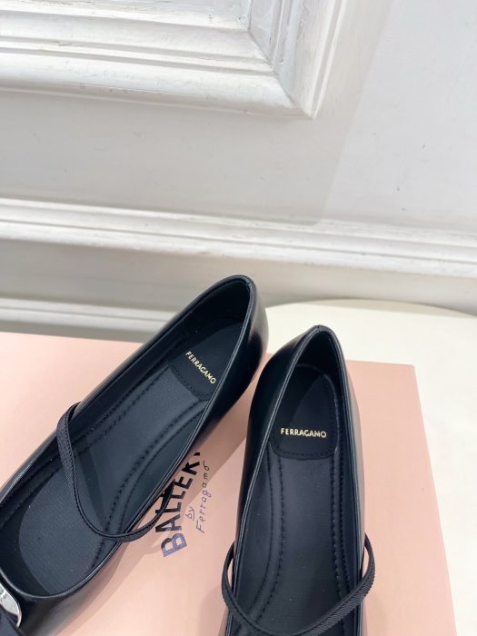 Туфлі жіночі фото 6