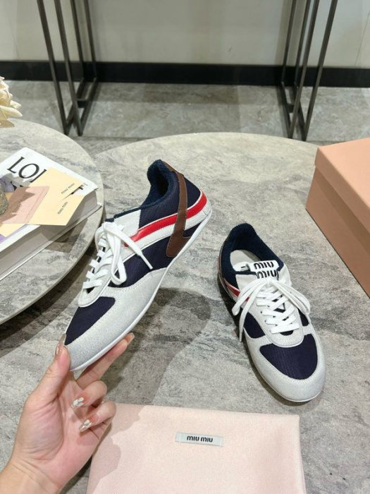 Кроссовки фото 9