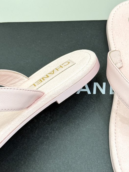 Шлепанцы фото 6