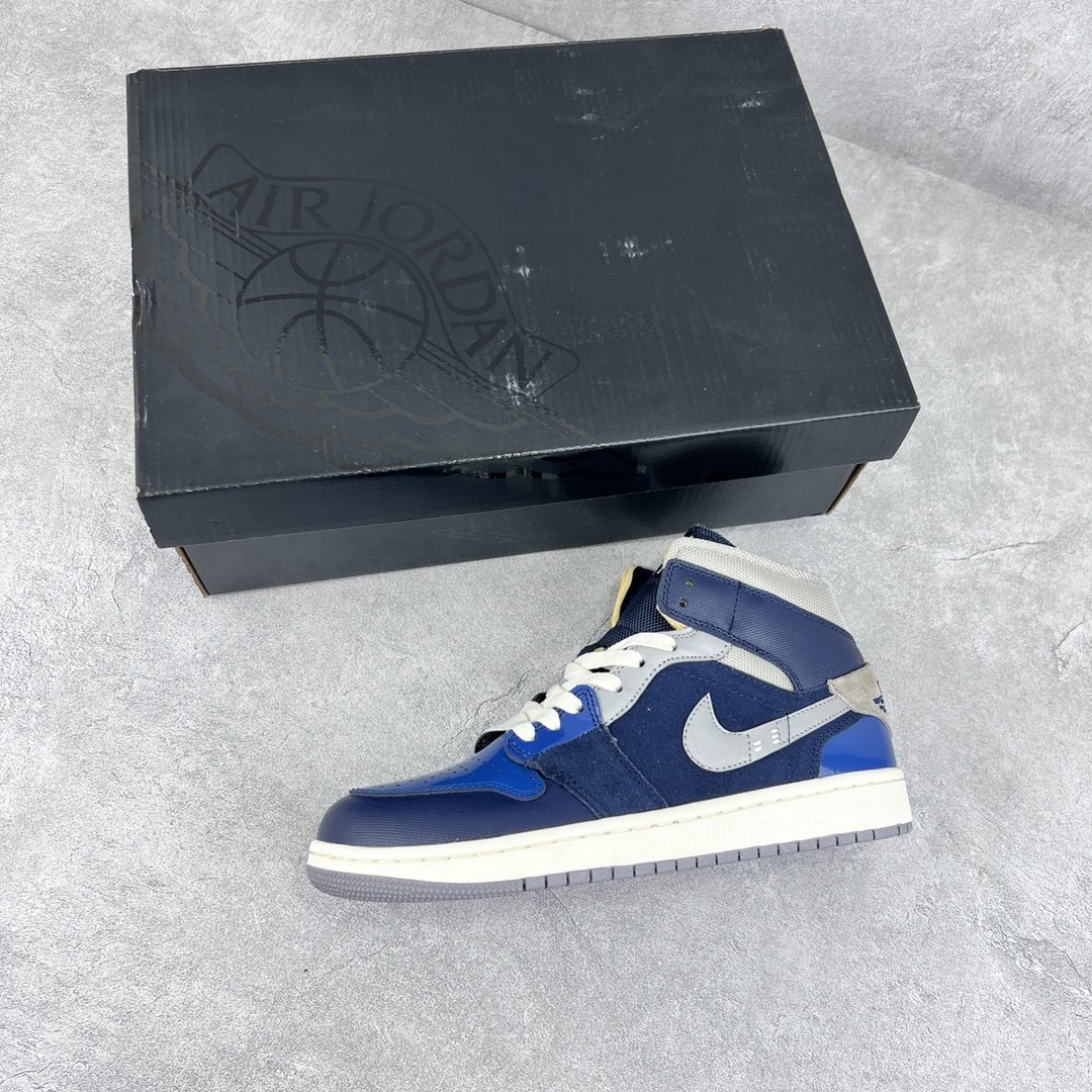 Кроссовки Air Jordan 1 DR8867-400 фото 3