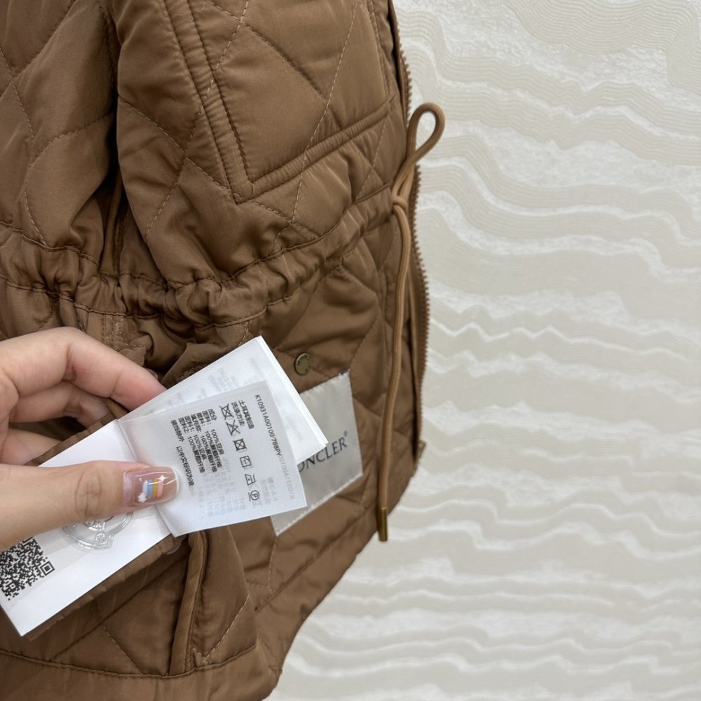 Vest female фото 8