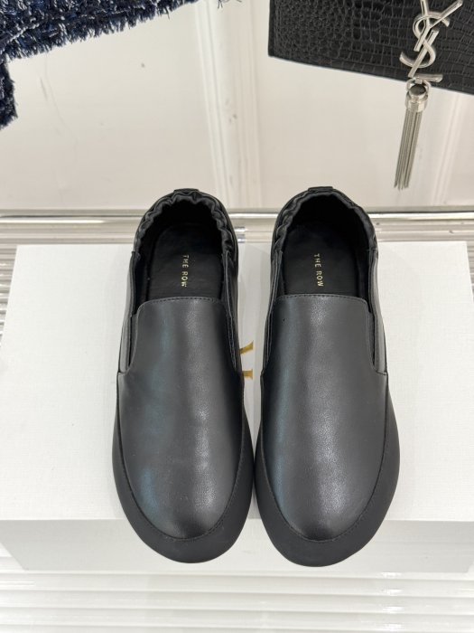 Туфли женские фото 4