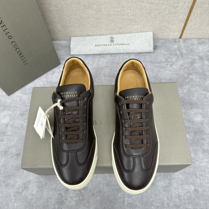 Sneakers men's
