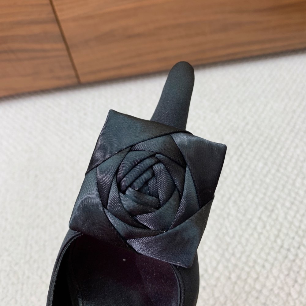 Босоніжки фото 7