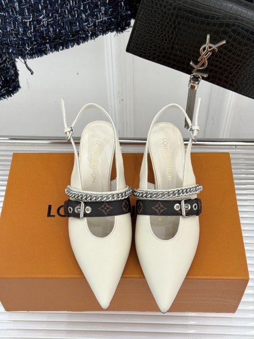 Босоніжки фото 4