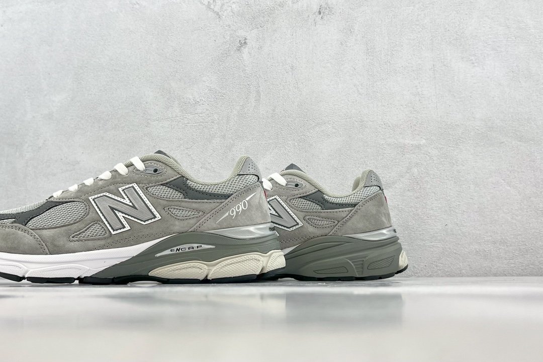 Sneakers 990 v3 M990GY3 фото 8