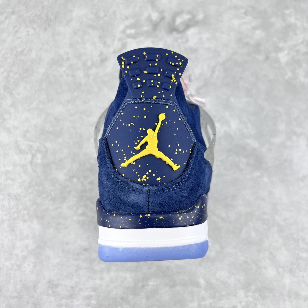 Кроссовки Air Jordan 4 Retro SE University Blue фото 8