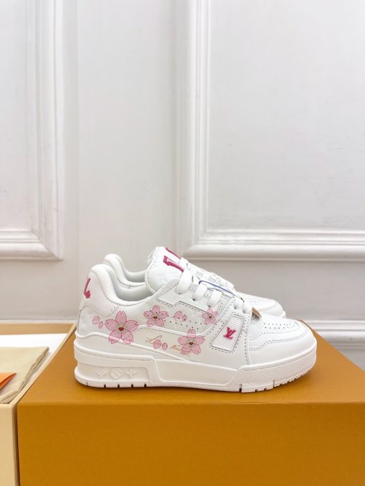 Sneakers фото 2