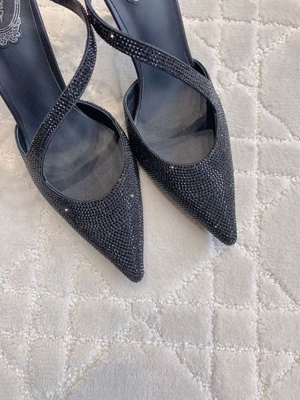 Босоножки фото 8