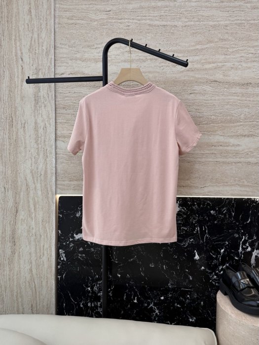 Футболка жіноча фото 2