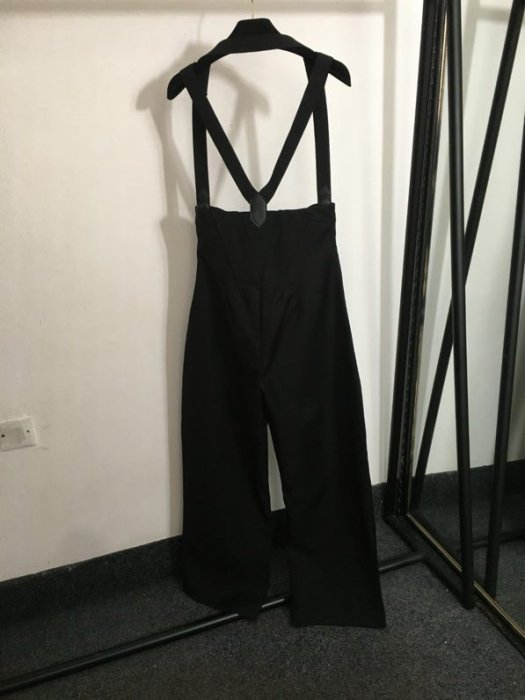 Брюки на подтяжках женские фото 7