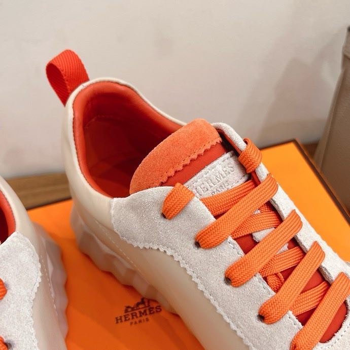 Кроссовки фото 3