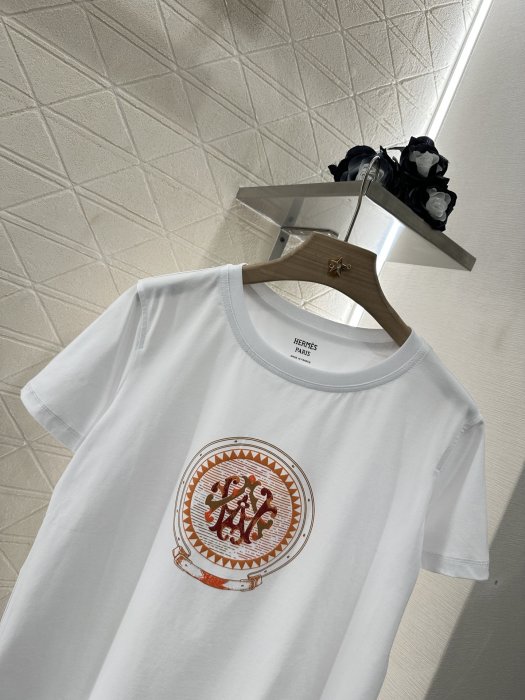 Футболка женская фото 3