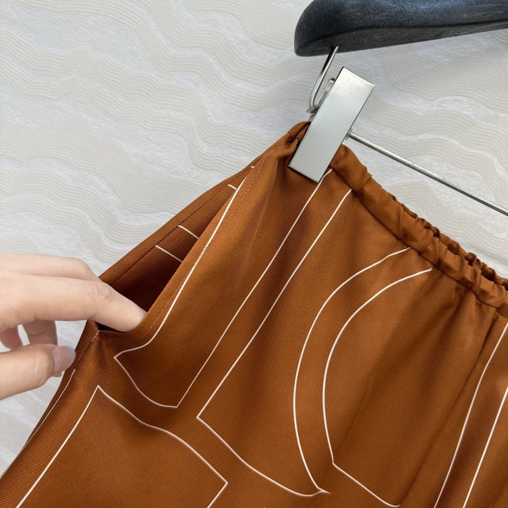 Shorts women's фото 5